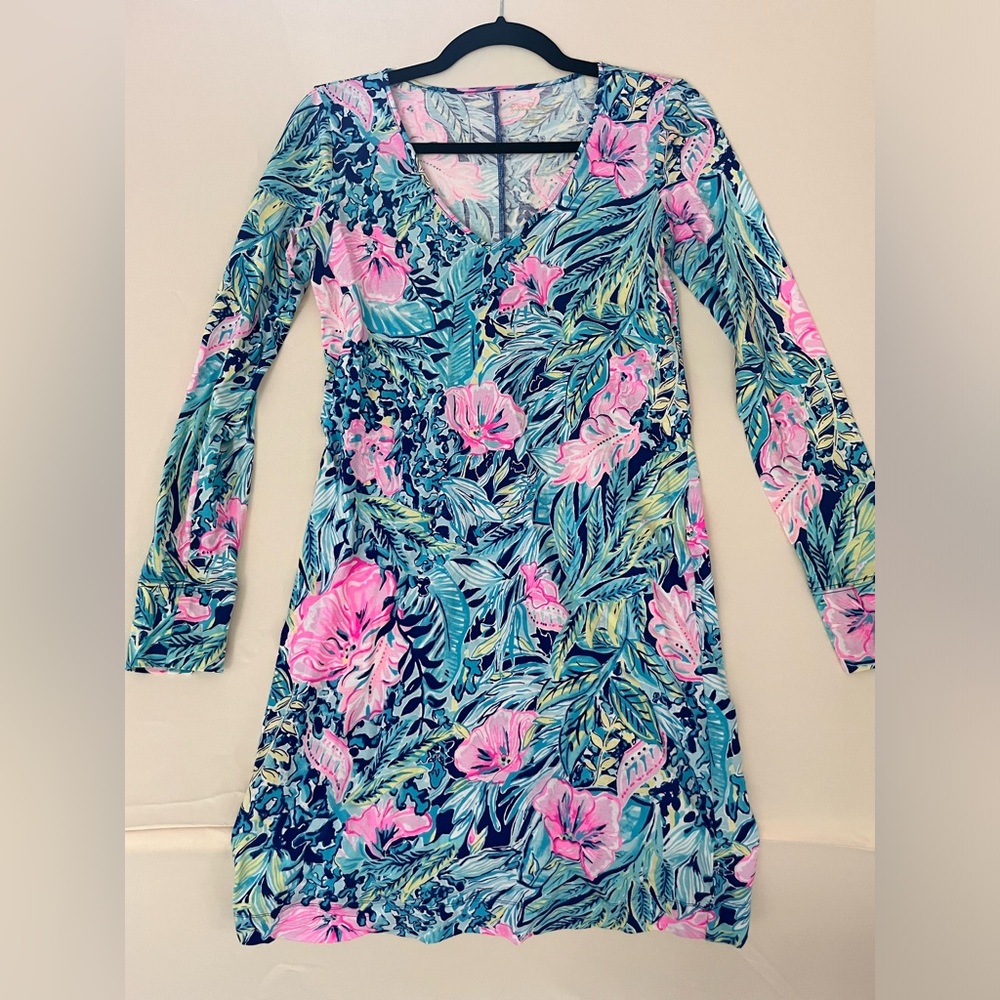 Long sleeve NWOT Lilly dress